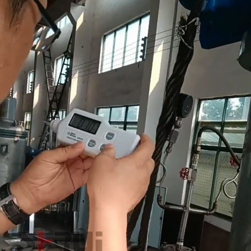 筒錐過(guò)濾洗滌干燥三合一壓力容器設(shè)備振動(dòng)測(cè)驗(yàn)